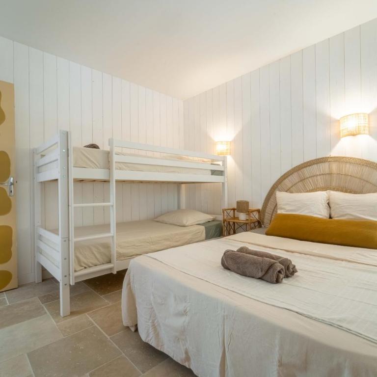 La Boguita By La Boga Surf House - Quadruple Room with Shared Bathroom - 9