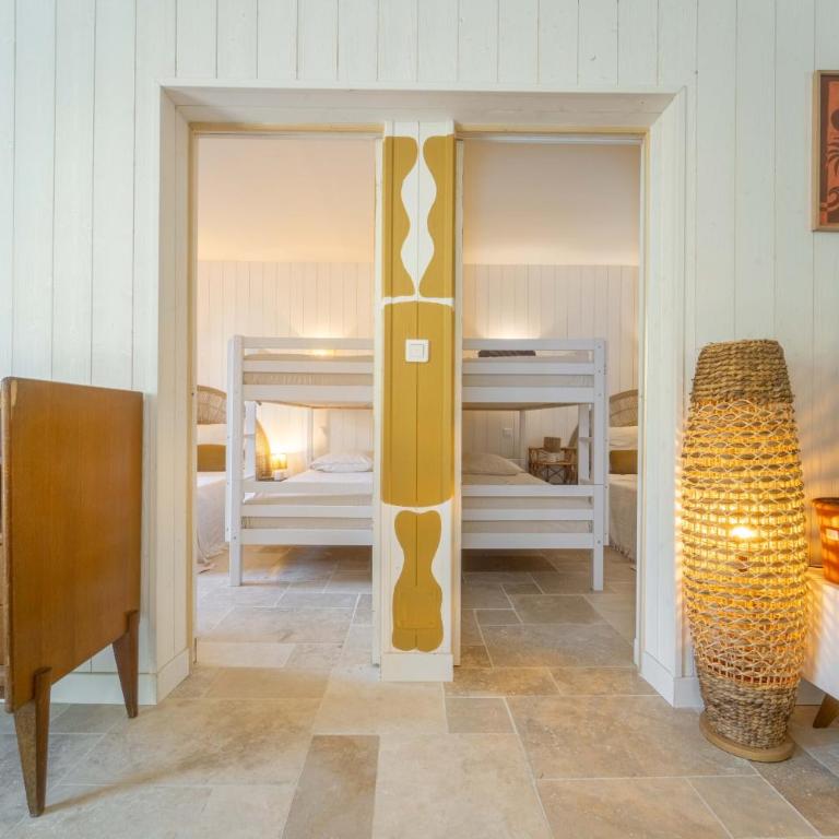 La Boguita By La Boga Surf House - Quadruple Room with Shared Bathroom - 10