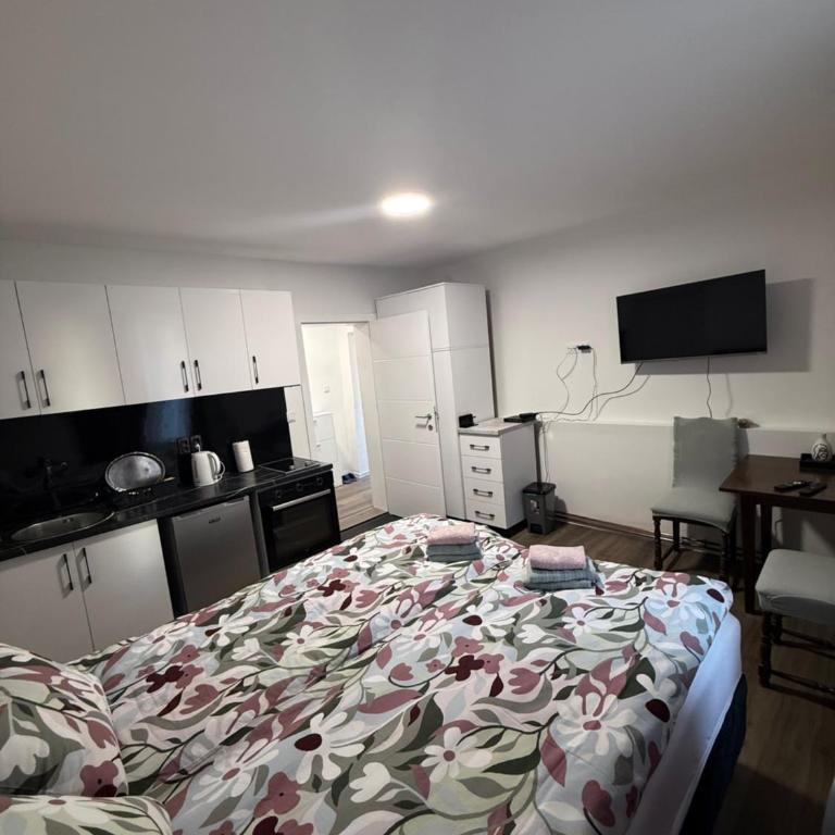 SunnySide of City - Sarajevo - Apartman sa 1 Spavaćom Sobom - 2