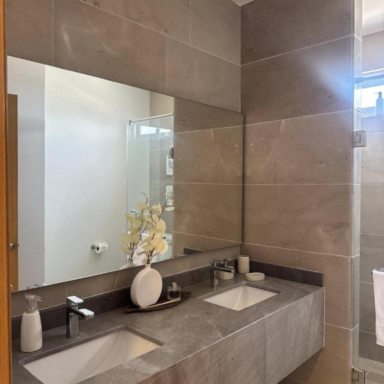 Oceanview Paradise - Apartment mit 3 Schlafzimmern - 19