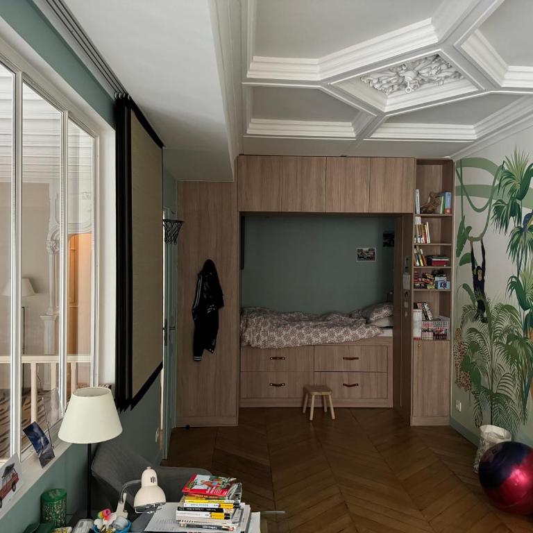 Élégant duplex familial avec terrasse Paris centre - Appartement - 24