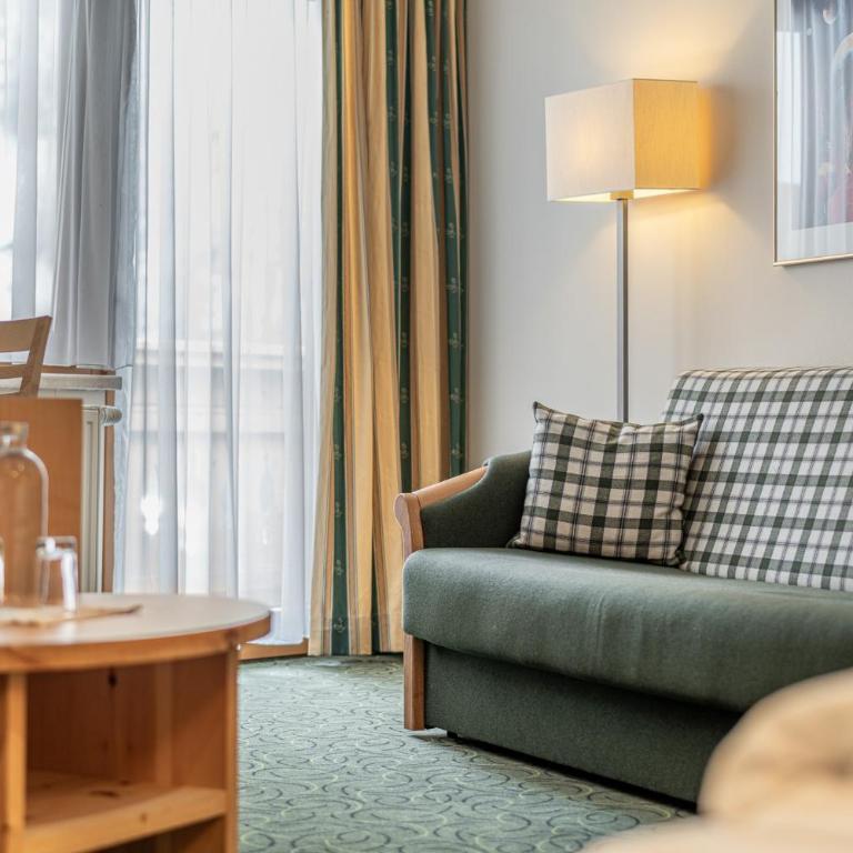 Hotel Schöpf - Mountain Hideaway - Familienzimmer (2 Erwachsene + 2 Kinder bis 5 Jahre) - 9
