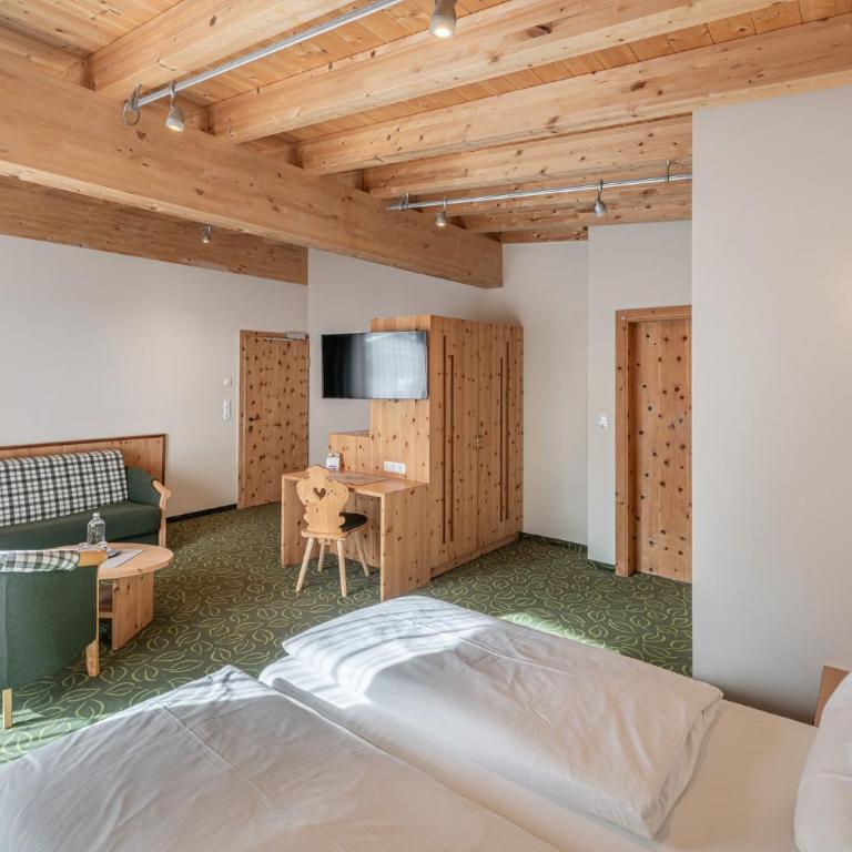 Hotel Schöpf - Mountain Hideaway - Superior Suite - 3
