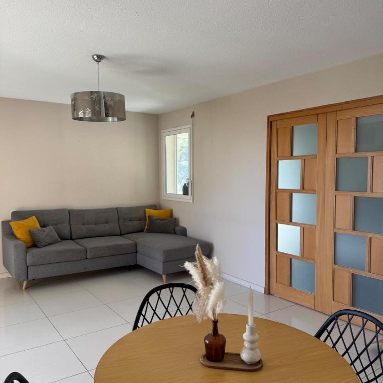 Appartement avec Vue Mer Idéalement Situé - Appartement 1 Chambre - 2
