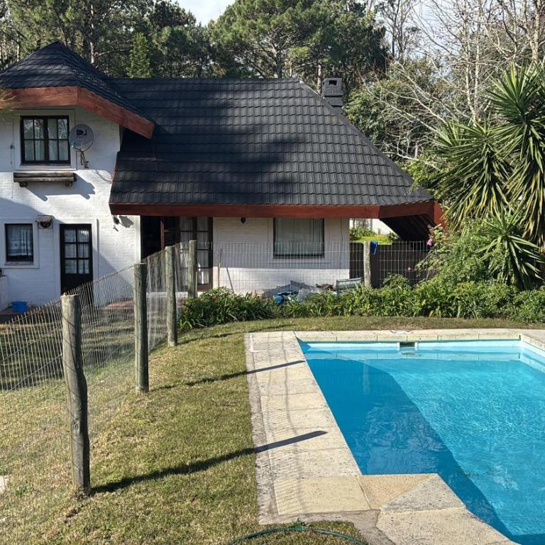 Punta del este parada 32 mansa 3 dormitorios 2 baños - Casa Unifamiliar de 3 dormitorios - 1
