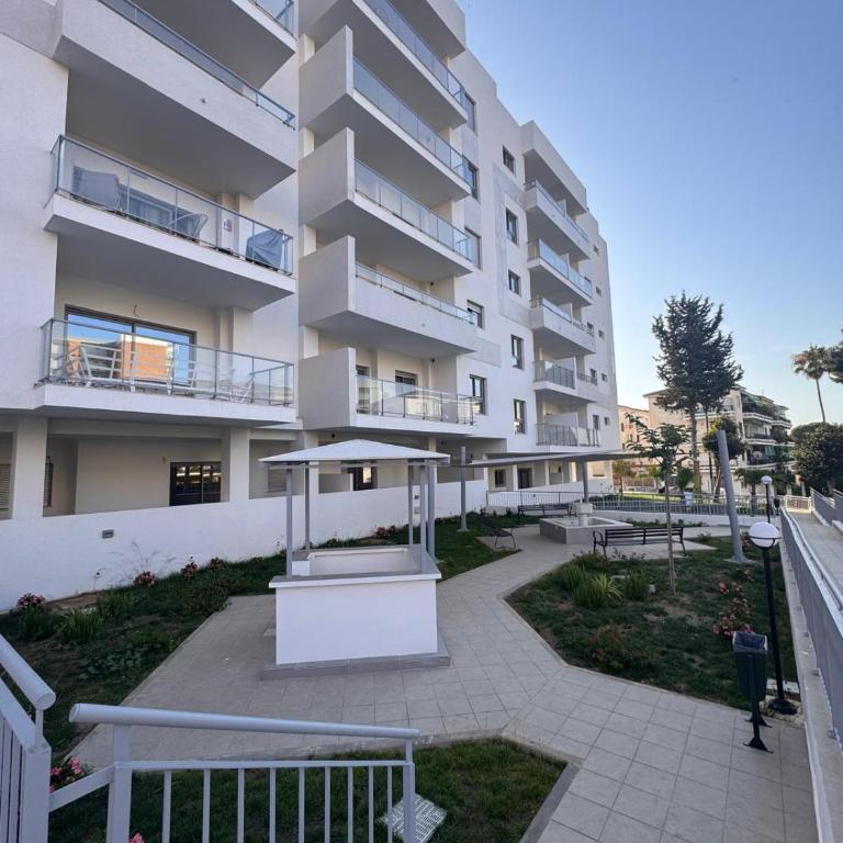 San Carlos Gardens - Appartamento con 3 Camere da Letto - 6