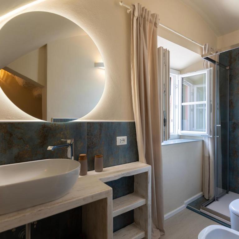 King Rooms - Camera Matrimoniale con Vista Mare - 3