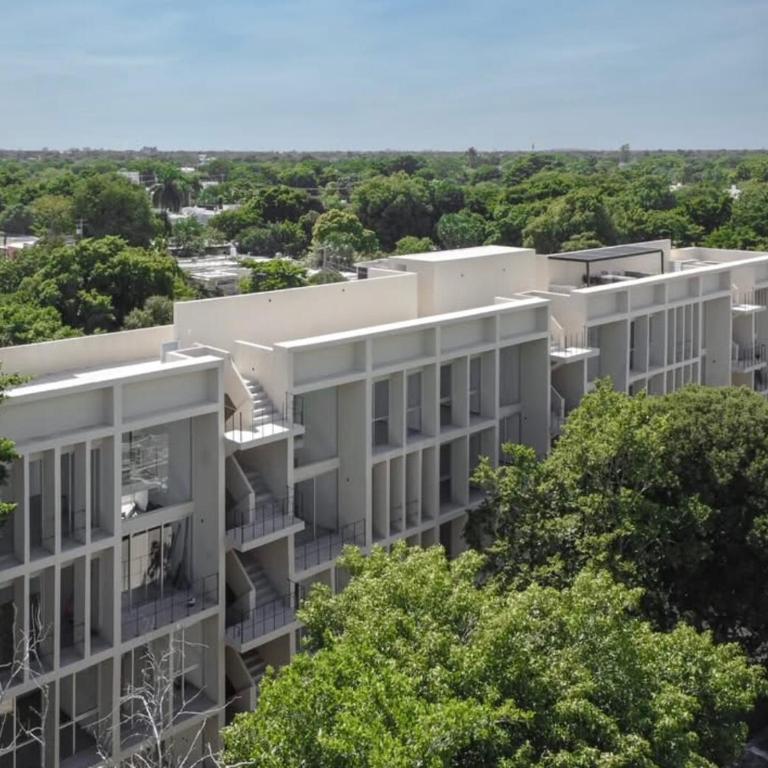 Modern Executive Apartment with Parking - One-Bedroom Apartment - 5