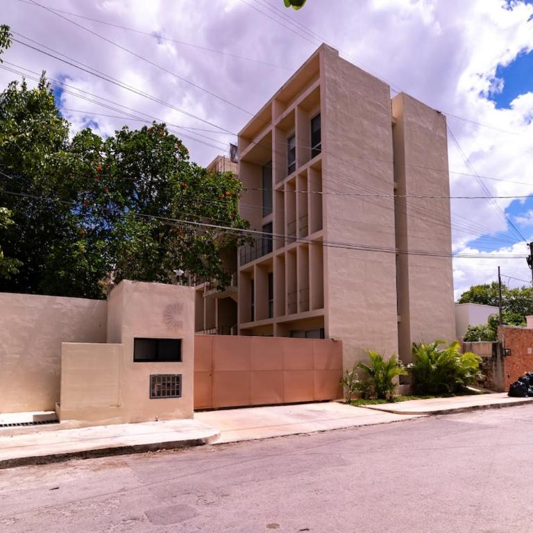 Modern Executive Apartment with Parking - One-Bedroom Apartment - 46