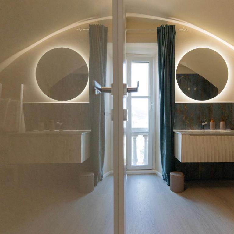 King Rooms - Camera Matrimoniale - 11