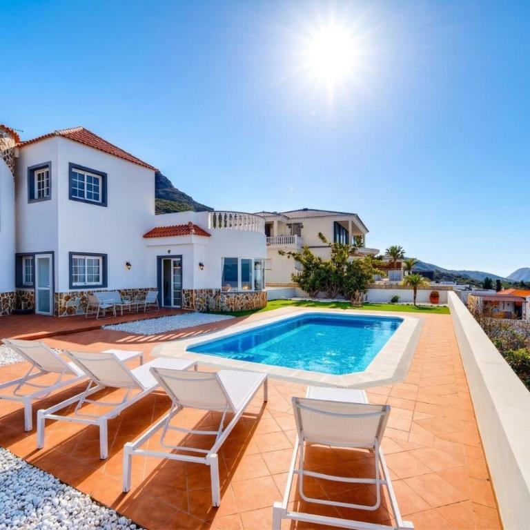 Apartment with private pool - Apartment mit 2 Schlafzimmern - am Meer - 2