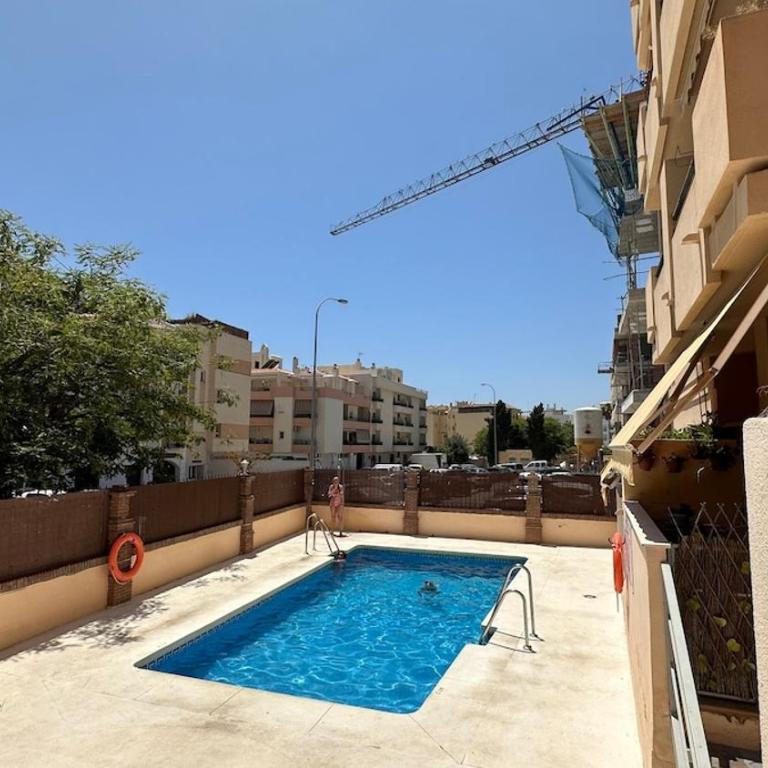 Apartment in Nerja with Pool & Private Parking - Apartamento de 2 dormitorios - 4