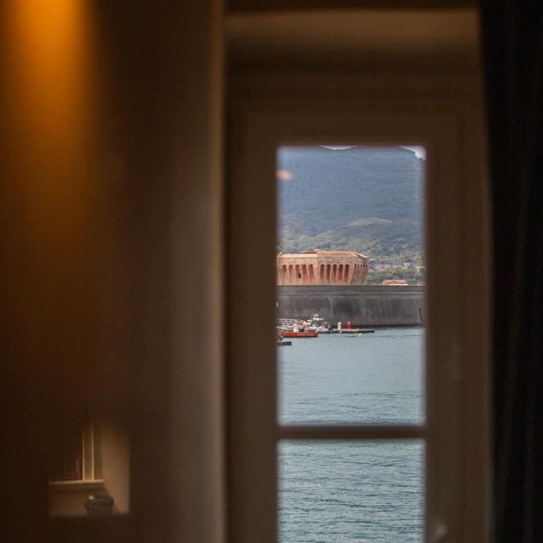 King Rooms - Camera Matrimoniale - 10