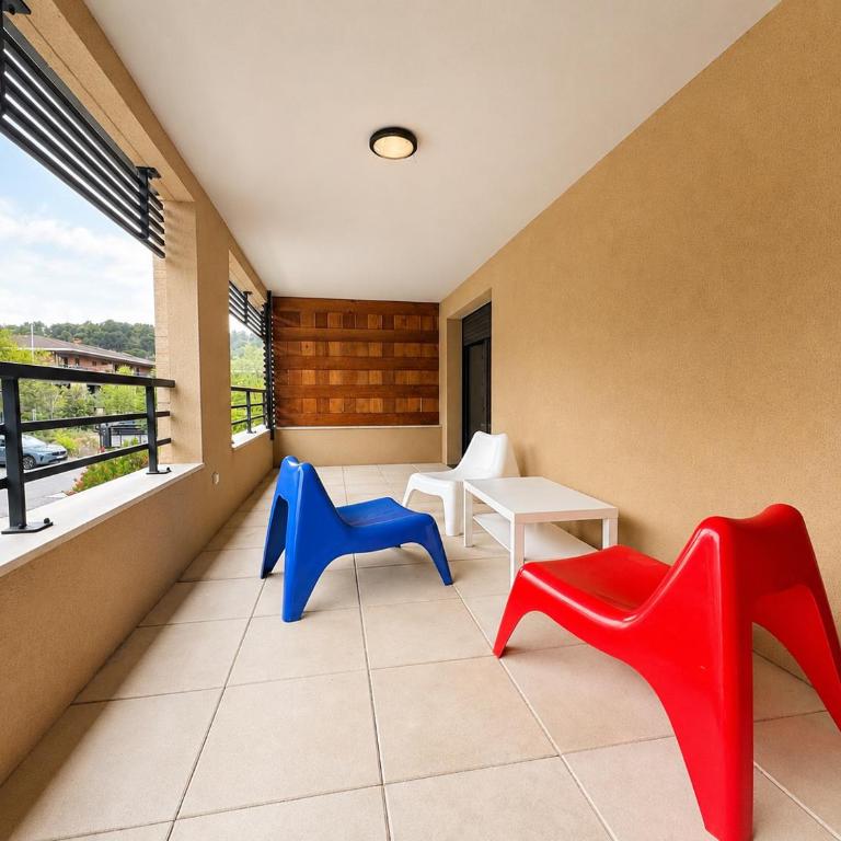 Beautiful, absolutely quiet apartment with WiFi and TV - Apartamento de 2 dormitorios - 2