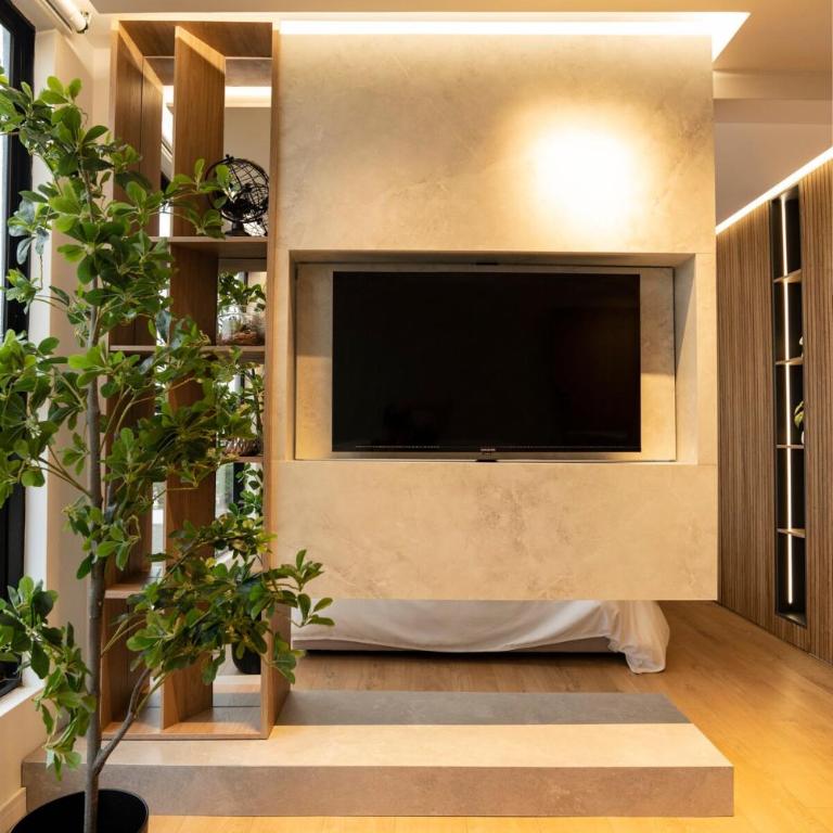 Modern, Fully Equipped and Cozy Loft - Two-Bedroom Apartment - 20