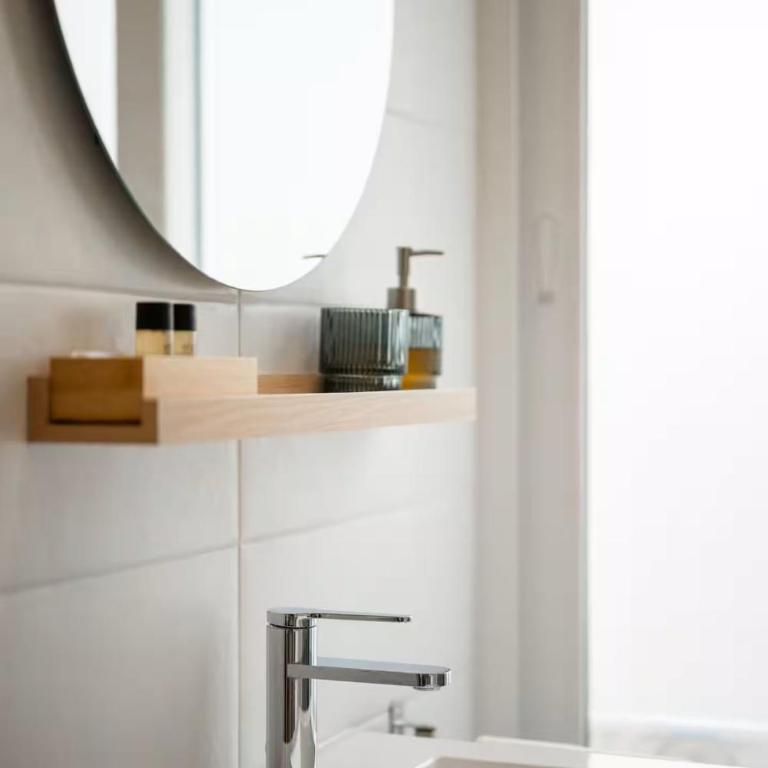 Residence Mont Boron - 4 bedrooms near the Port - Appartement - 7