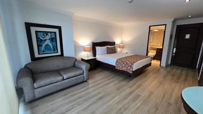 Hotel Embassy Park - Suite Junior - 4