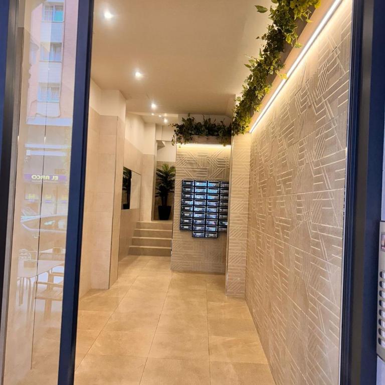 1 linea de playa puerto deportivo Vistas al mar recién reformado - Apartamento con vistas al mar - 5