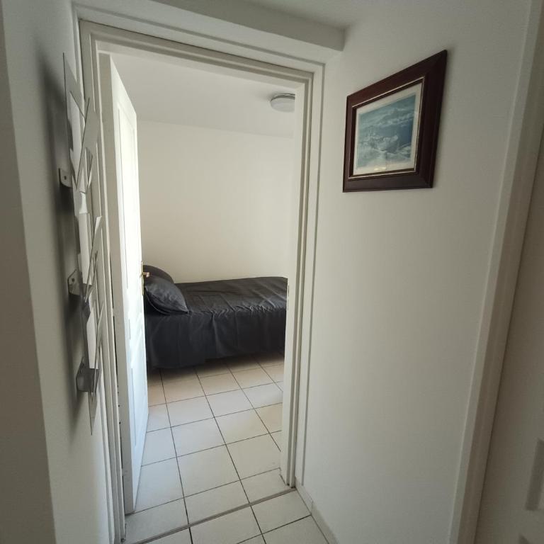1 Bedroom Air-Conditioned Apartment Beach Wi-Fi - Apartamento de 1 dormitorio - 5