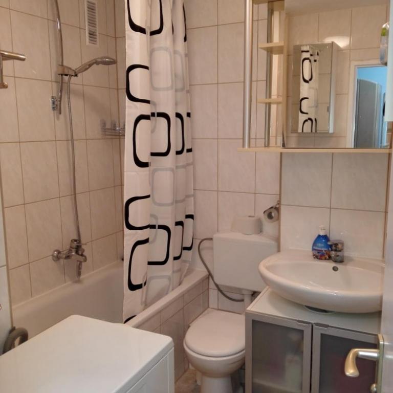 nice flat, 5 min to train, 15 min to city center - Apartment mit 1 Schlafzimmer - 2