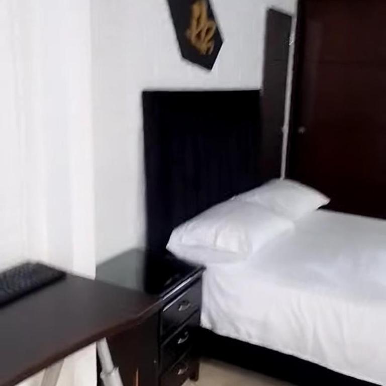 Hermoso apartamento en San Pablo Guayabal 3 - Two-Bedroom Apartment with Balcony - 15