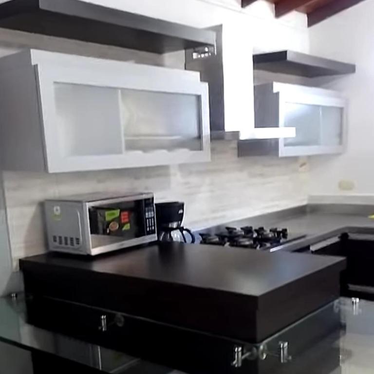 Hermoso apartamento en San Pablo Guayabal 3 - Two-Bedroom Apartment with Balcony - 16