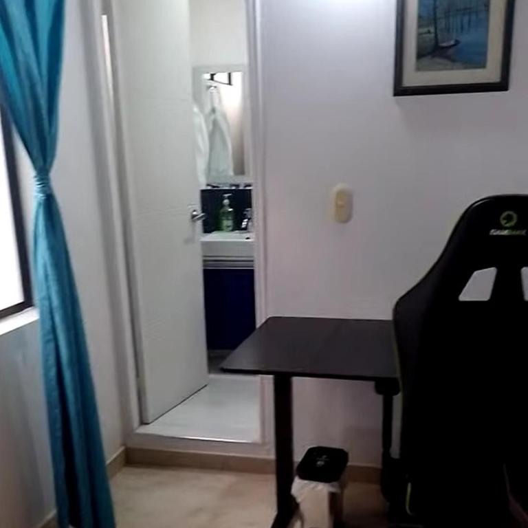 Hermoso apartamento en San Pablo Guayabal 3 - Two-Bedroom Apartment with Balcony - 23