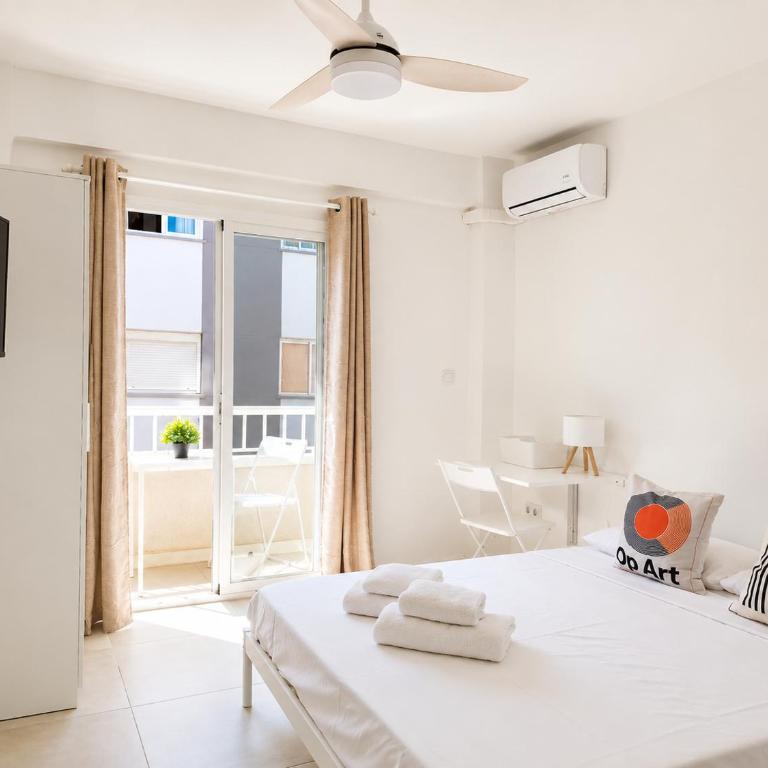 Zapillo Suites, 3 bedrooms, 50 meters from the beach - Three-Bedroom Apartment - 9