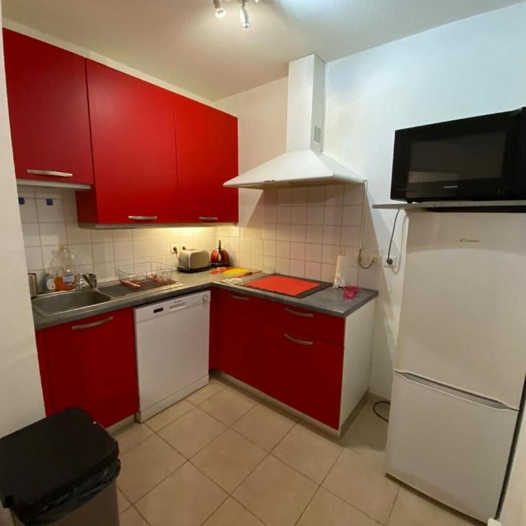 F2 near beach and train station - Appartement 1 Chambre - 9