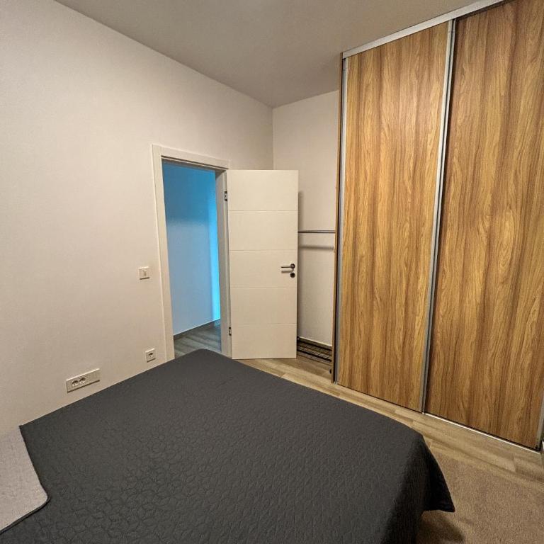 Flabelline Apartments - One-Bedroom Apartment - 3