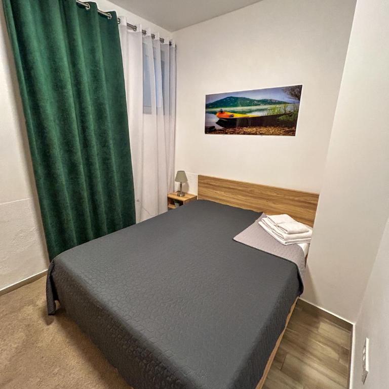 Flabelline Apartments - One-Bedroom Apartment - 4