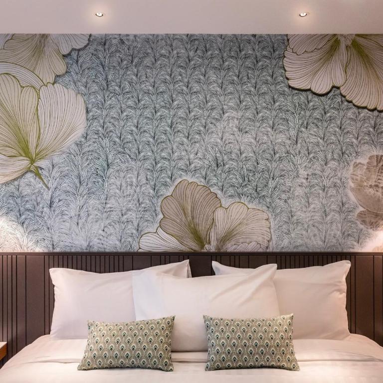 voco Strasbourg Centre - The Garden by IHG - Standard Queen Room - 8