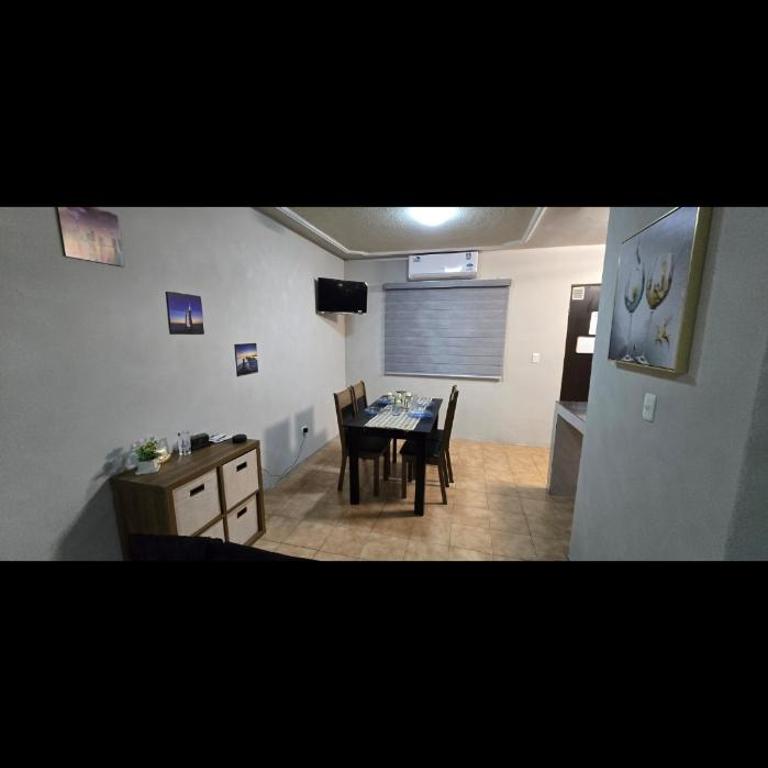 Beautiful house near the Airport and Downtown Monterrey - Casa de 2 dormitorios - 24