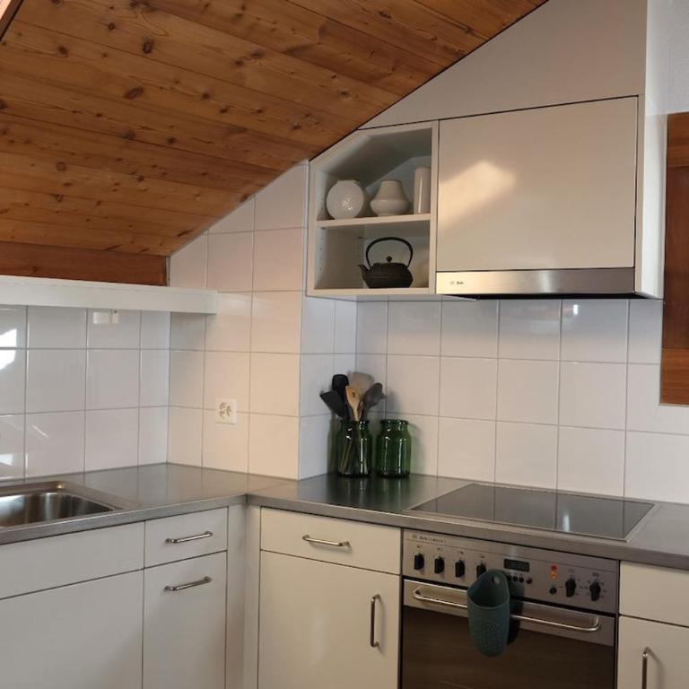 Chesa Myrta - attic with beautiful lake view - Apartment mit Seeblick - 6