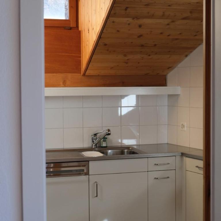 Chesa Myrta - attic with beautiful lake view - Apartment mit Seeblick - 7