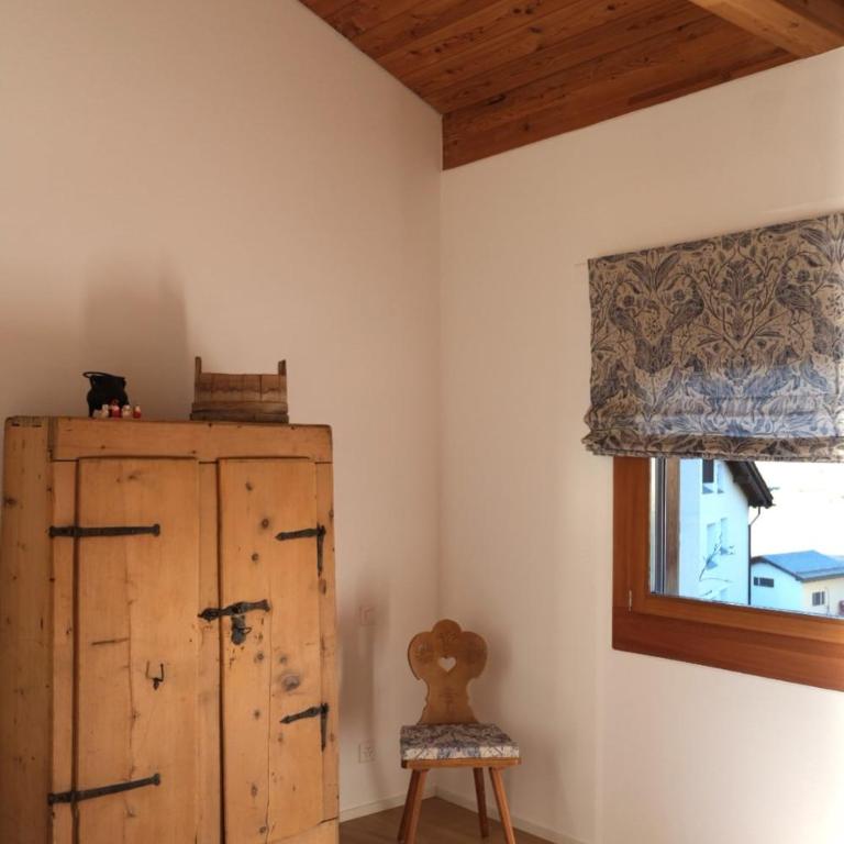 Chesa Myrta - attic with beautiful lake view - Apartment mit Seeblick - 16