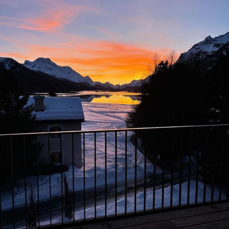 Chesa Myrta - attic with beautiful lake view - Apartment mit Seeblick - 9