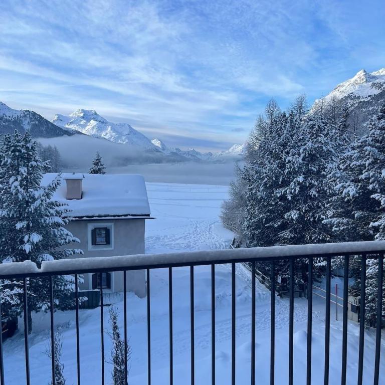Chesa Myrta - attic with beautiful lake view - Apartment mit Seeblick - 8