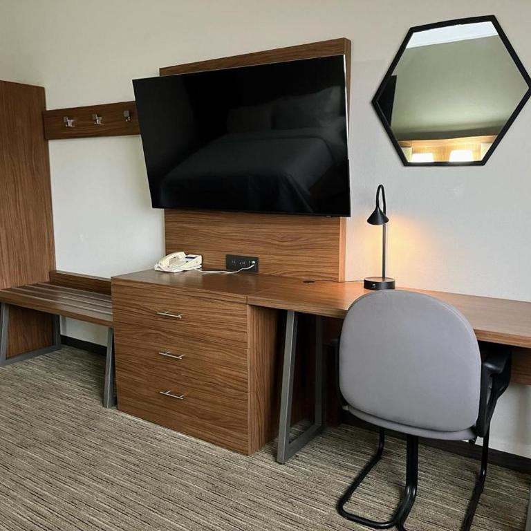 Holiday Inn Express Mexico Santa Fe by IHG - Habitación Estándar - 7