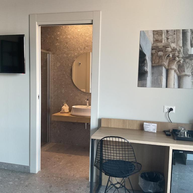 VILLA ACTEA - Deluxe Double Room with Sea View - 3