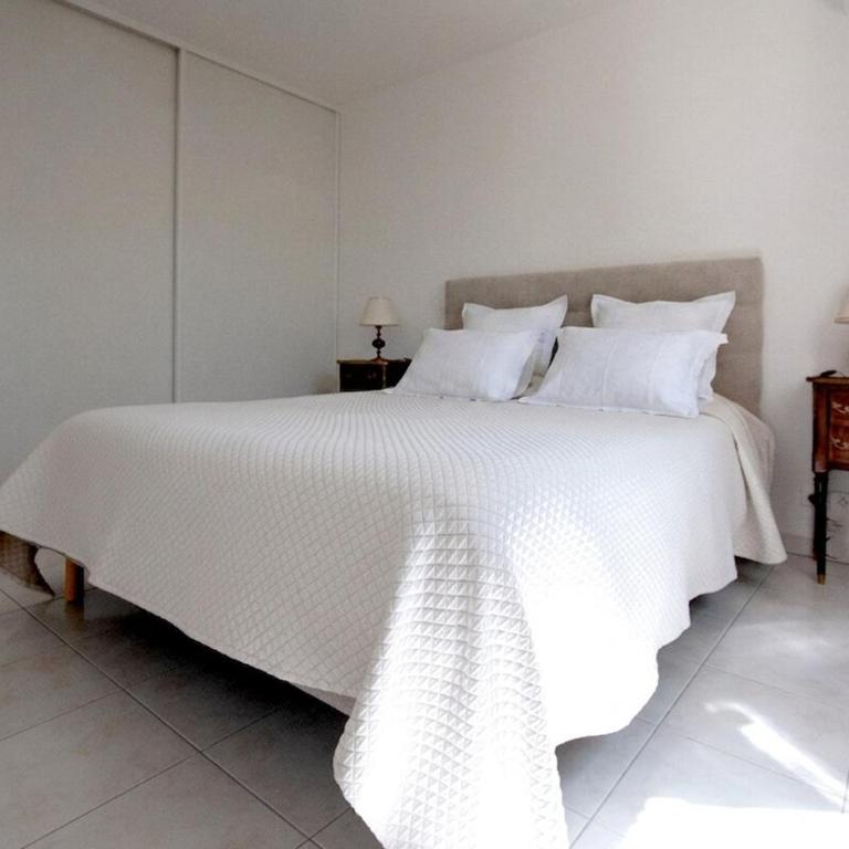 6 mins walk to pool and 10 mins to Valbonne Village - Maison 1 Chambre - 7