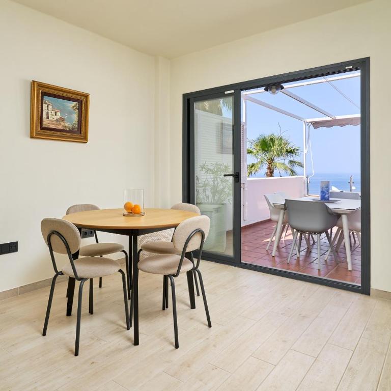 Sunny Sea View Condo with Private Patio, Shared Pool, Amazing Views, Full Kitchen - Two-Bedroom Apartment - 52