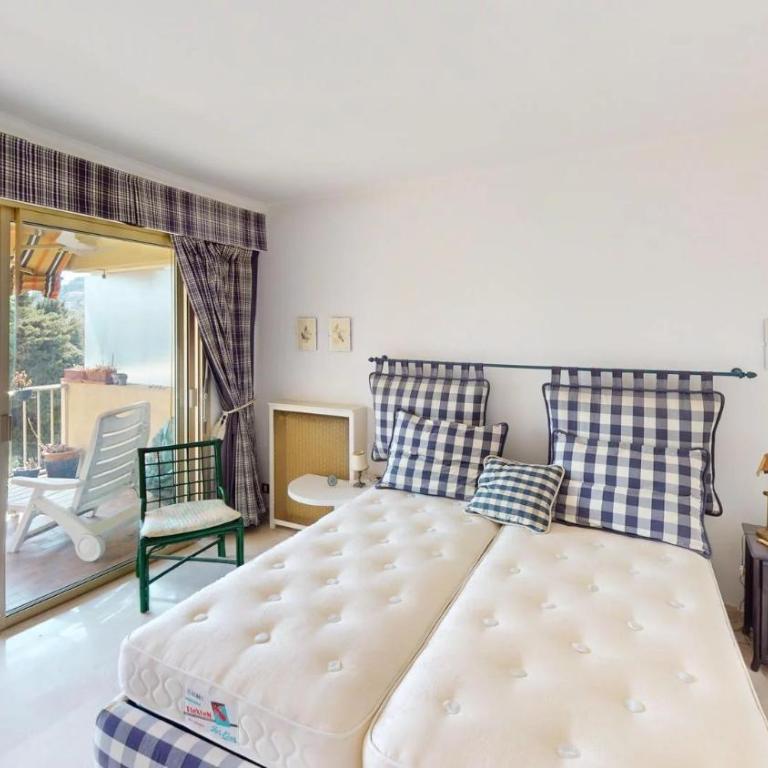 1FR - Grand 3P avec terrasse et parking - Appartement 2 Chambres - 8