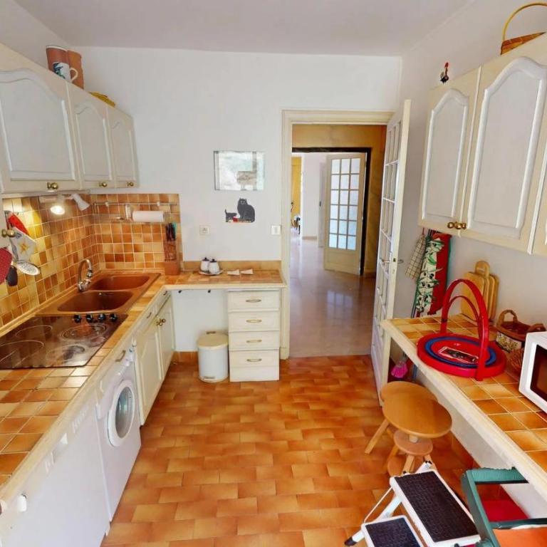 1FR - Grand 3P avec terrasse et parking - Appartement 2 Chambres - 9