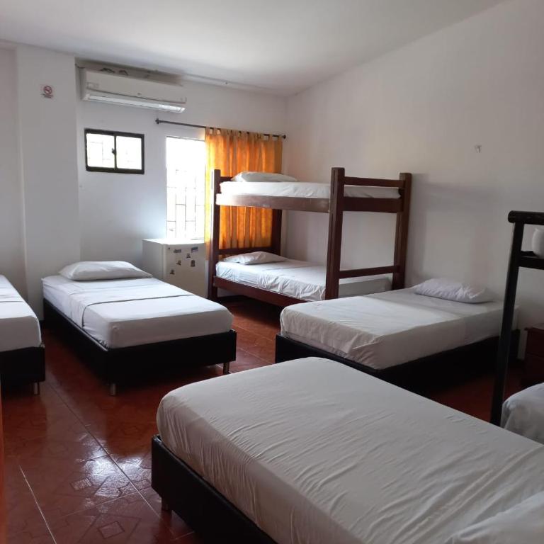 Hotel Rivera Plaza - Standard Quadruple Room - 2
