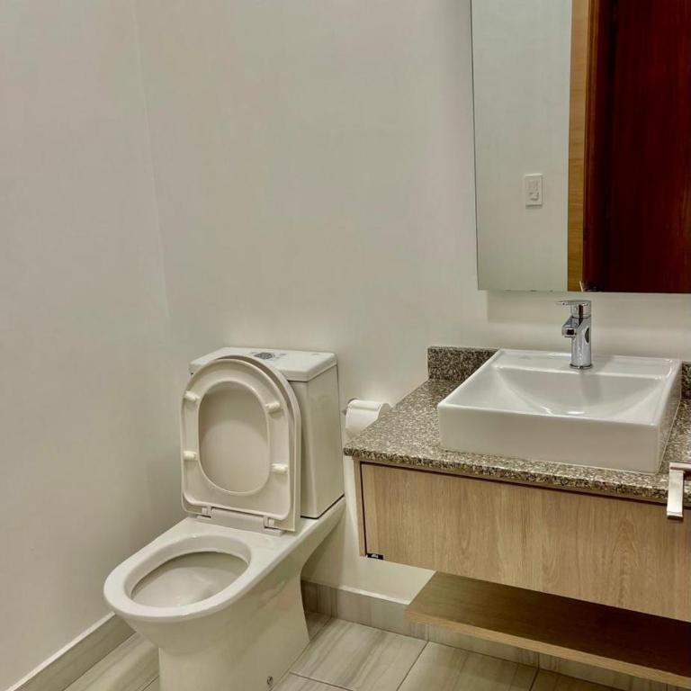 Quito-Ecuador apartment, excellent location - One-Bedroom Apartment - 34