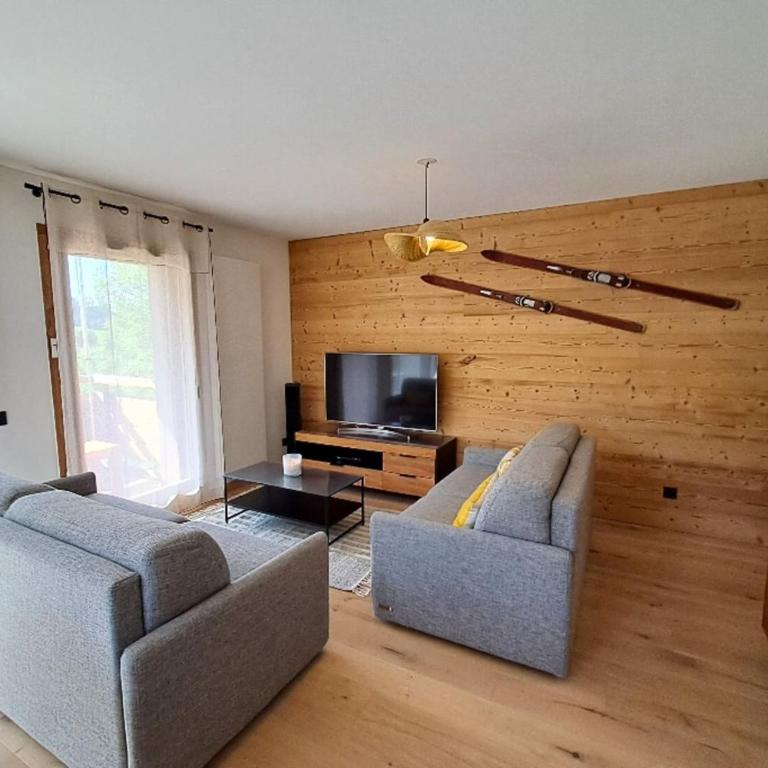 Spacious 8-person apartment with mountain views - Apartment - 3