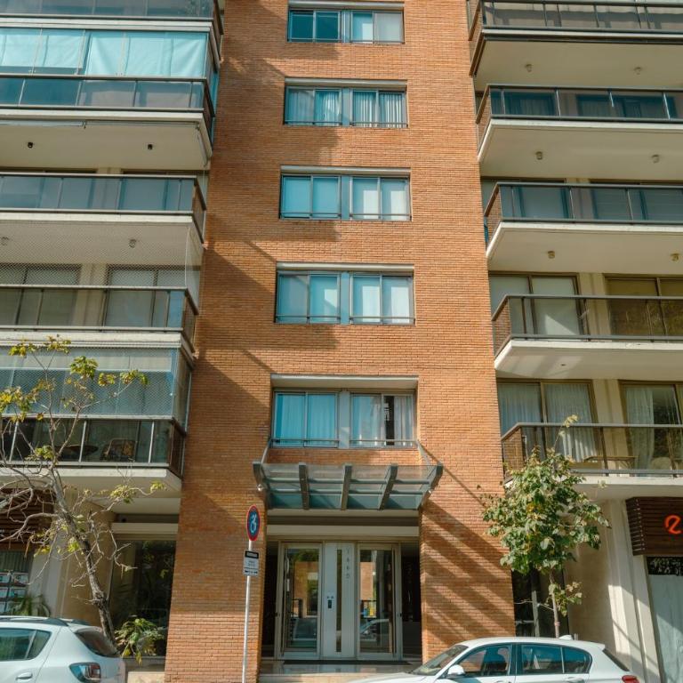 Amplio y Luminoso departamento - Apartamento de 3 dormitorios - 10