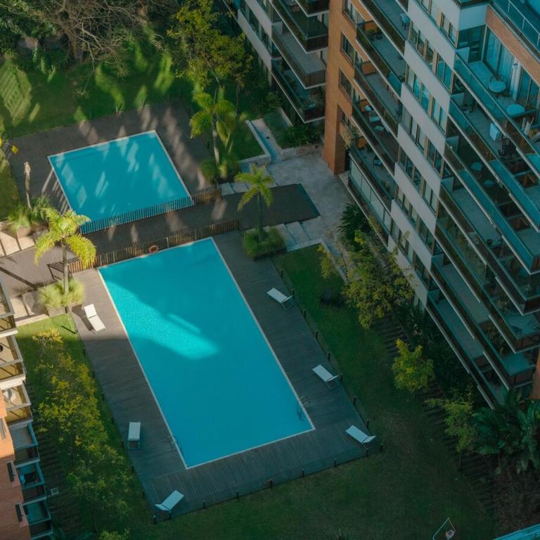 Amplio y Luminoso departamento - Apartamento de 3 dormitorios - 28