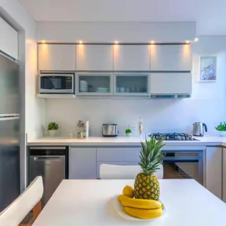 Amplio y Luminoso departamento - Apartamento de 3 dormitorios - 62